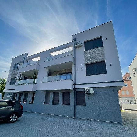 Apartman Mik Novi Sad Exterior foto